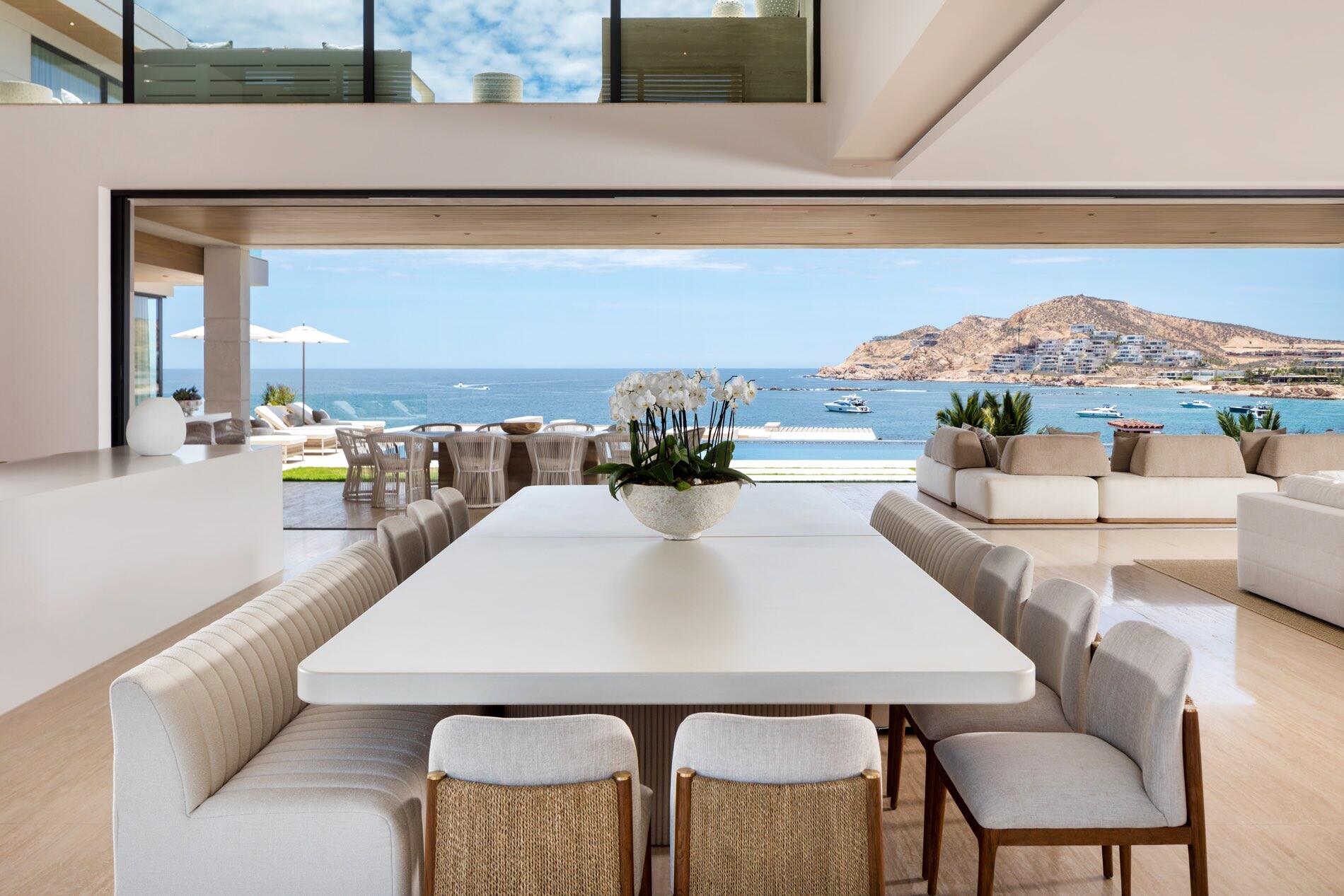 Chileno Bay Chileno Bay Chileno Point 106 offers a rare opportunity to purchase a pristine turn key estate property in the most desired location at the exclusive Chileno Bay Golf and Beach Club. This one – Chileno Point 106, Cabo Corridor, Cabo Corridor, BS