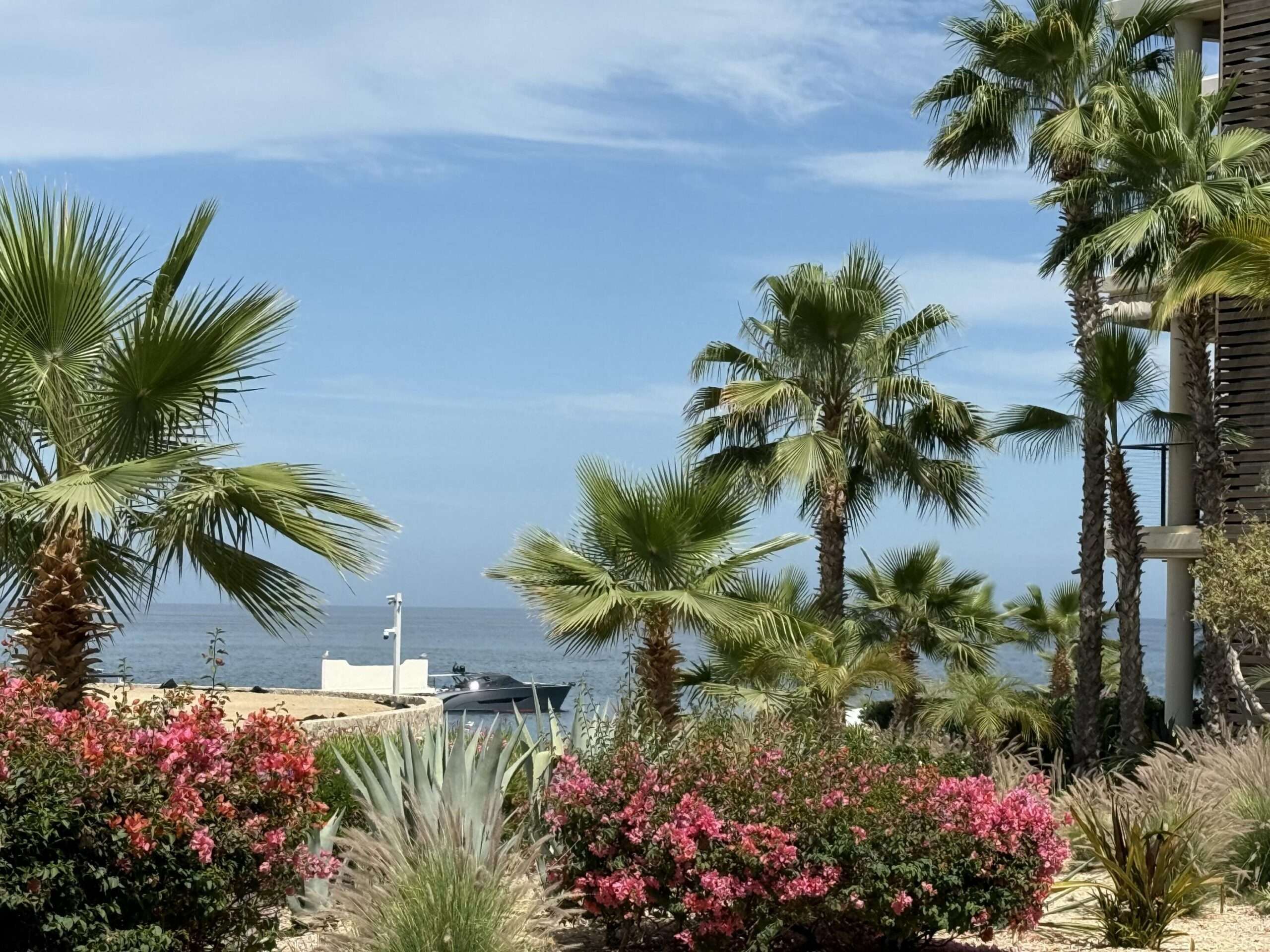 Chileno Bay Chileno Bay A Rare Opportunity to purchase a Phase 1 pool villa at CBRR with a Chileno Bay Club membership available! This Garden for sale